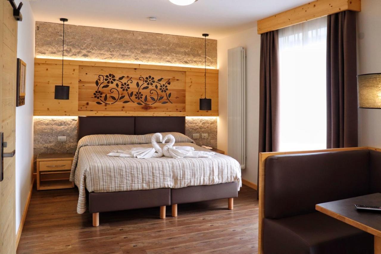 Hotel Panorama Wellness & Resort Malosco Kültér fotó