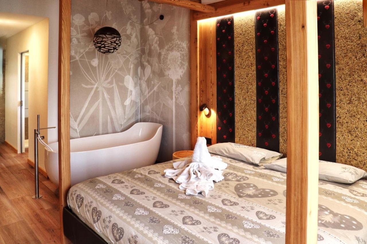 Hotel Panorama Wellness & Resort Malosco Kültér fotó