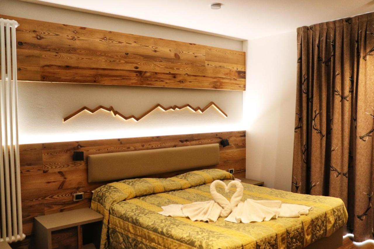 Hotel Panorama Wellness & Resort Malosco Kültér fotó